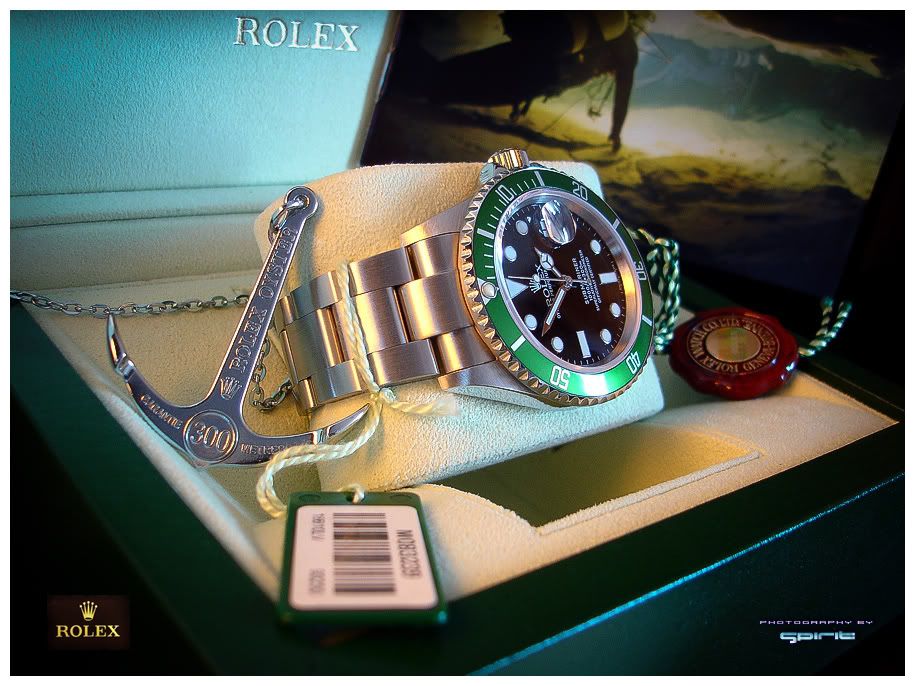 16610LVSubmarinerGENWristCheck-01.jpg