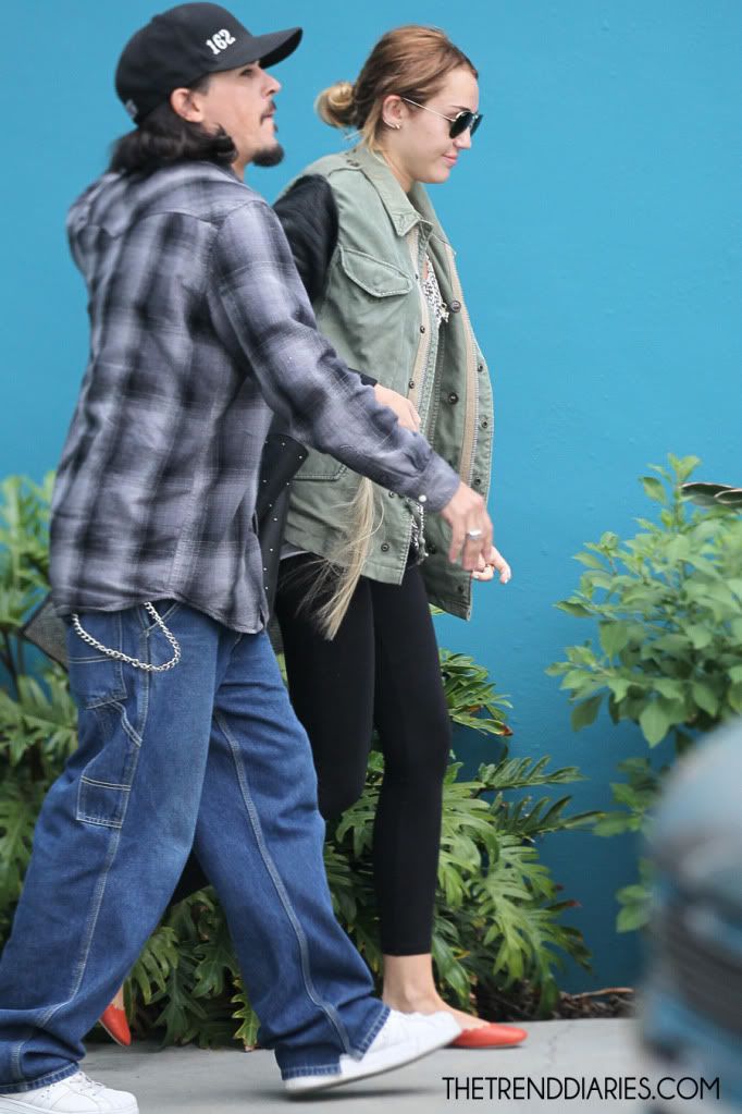 Miley Cyrus at Winsor Pilates in Los Angeles, California - May 1, 2012