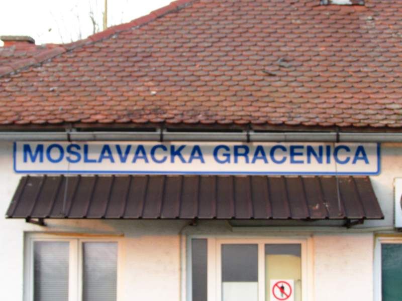 StanicaMoslavackaGracenica19.jpg