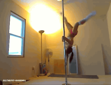  photo pole-dance-fail_zpsb3741f27.gif