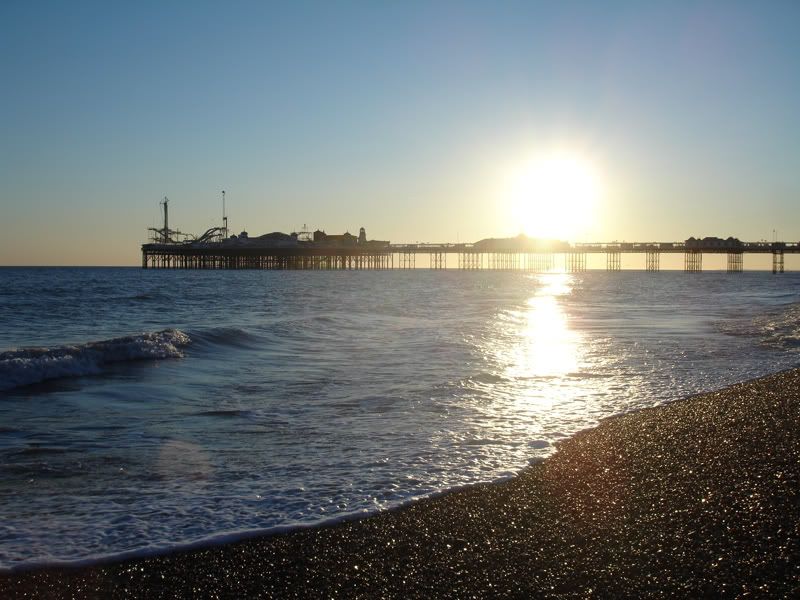 Brighton_pier.jpg