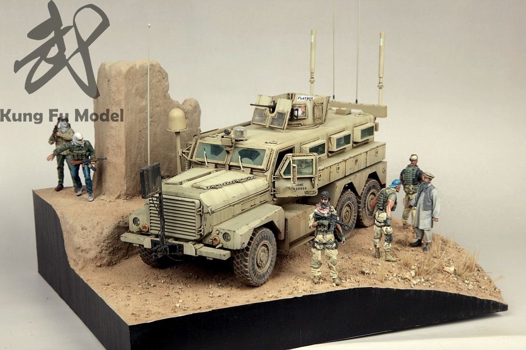 Built 1/35 Diorama U S Marine Cougar 6X6 Mrap w/Marine(Ready for ship ...